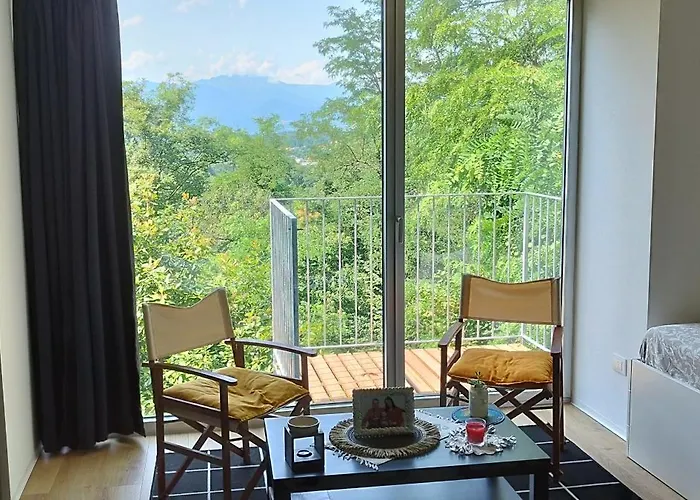 Nel Bosco アパート *